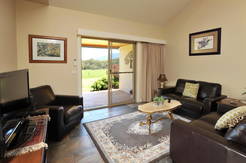 Langbrook Cottages Yarra Junction Habitación foto